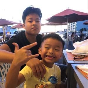 Meet your Posher, Thanh